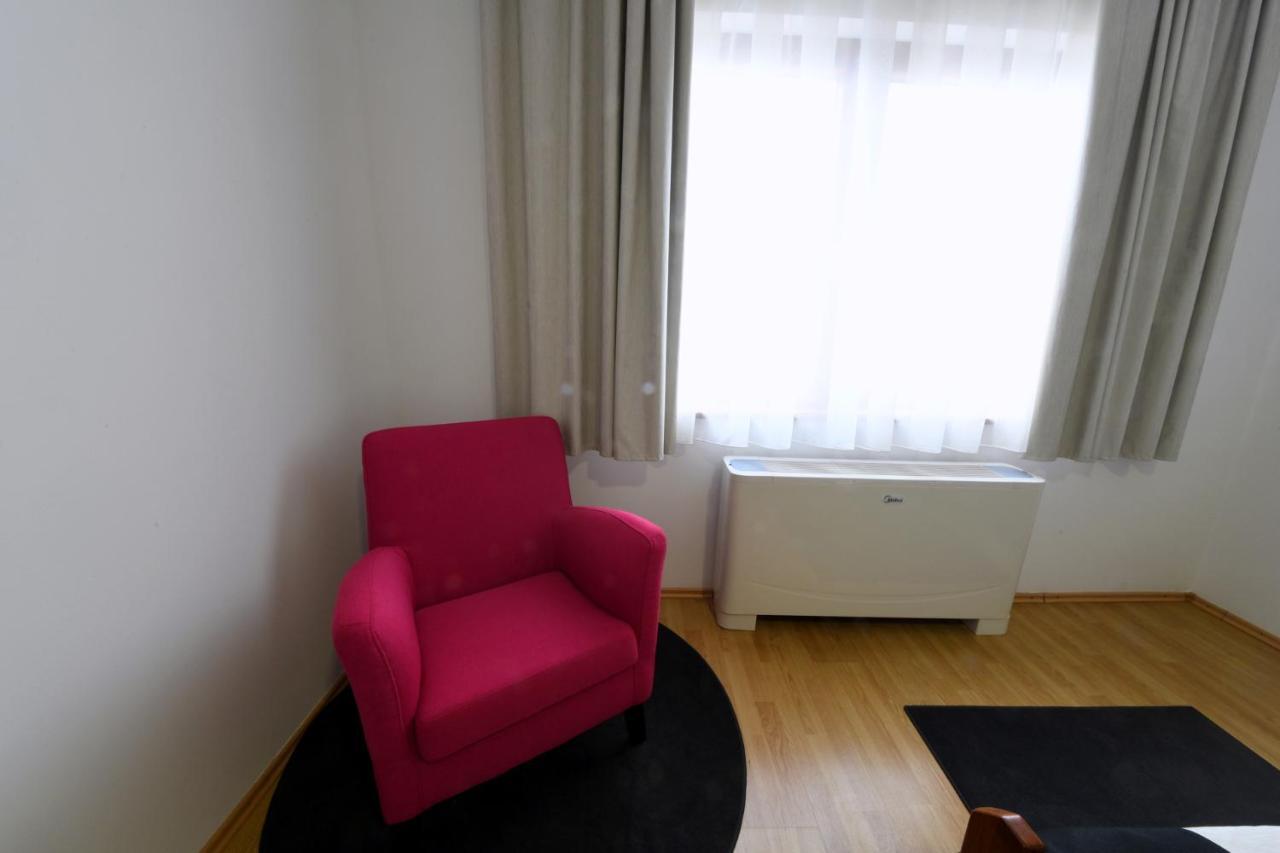 Apartments & Rooms Križevci エクステリア 写真