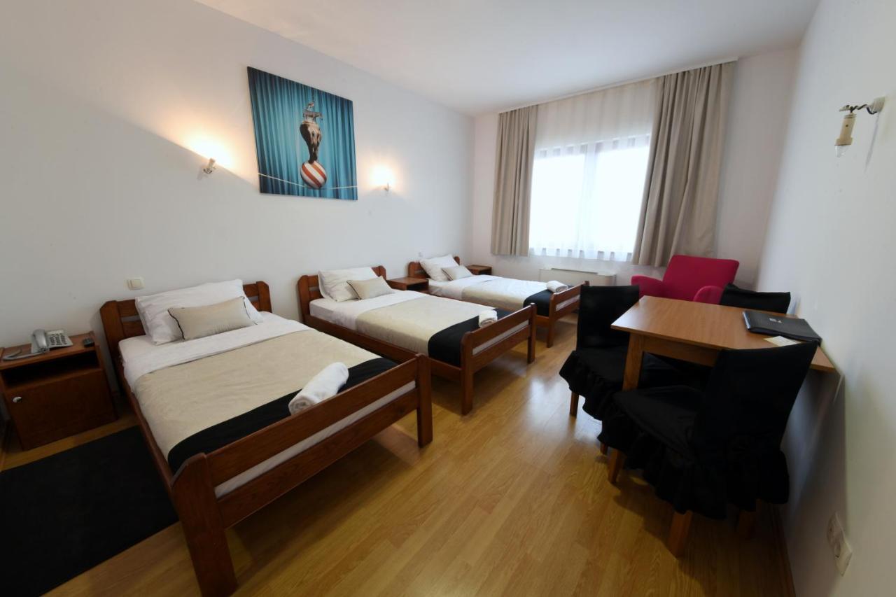 Apartments & Rooms Križevci エクステリア 写真